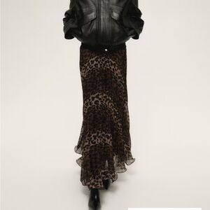 H&M Brown Leopard-Print Maxi Skirt